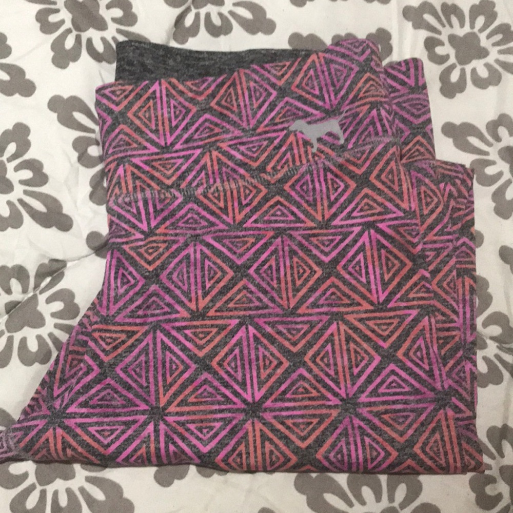 PINK YOGA LEGGINGS